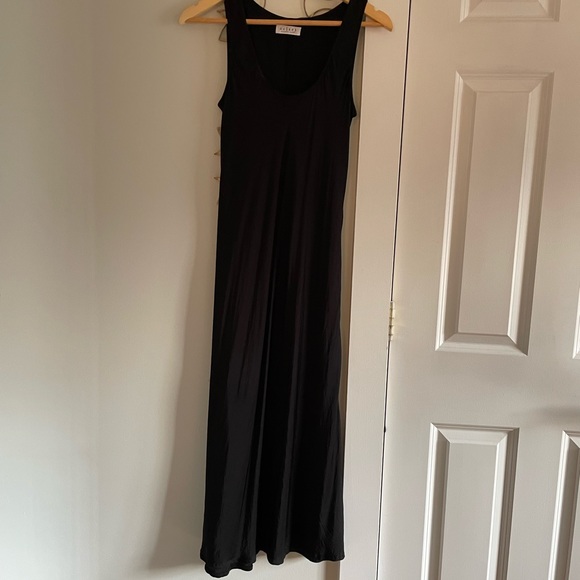 Velvet Dresses & Skirts - Vintage Black Silky Dress